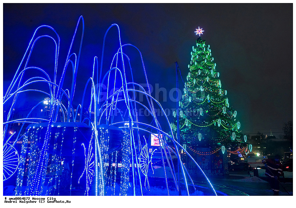 �����������, ������������� ���������, �����, ������, ������, ������� �����,  Moscow, fountain near the Bolshoi theater and the new year tree at night Big, Christmas, Moscow, Russia, and the city, architecture, city, columns, evening, flashlight, fountain, holiday, lamps, lighting, luminous, night, snow, the Christmas tree, the pavement, theatre, winter, �������, ������, ������, �����������, ��������, �����, ���������, ����, �������, ����������, ������, ������, ����, ���������, ���������, �����������, ����������, ����, �����, �������, ������, ������, ���� 