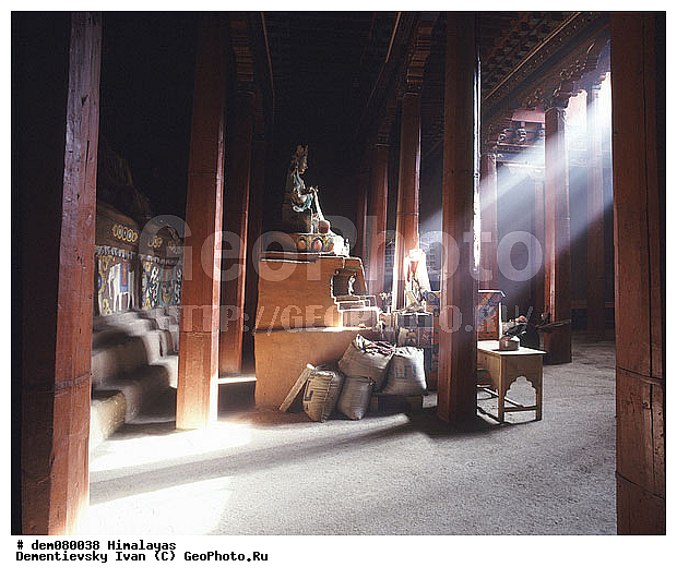 Lo Mantang, ����, �����, �������, ����������� ��, ��������, �������, �����, ���������, �����, ����, �������, ����, ���������, ������, �����, ���������, ��������, ������, ��������