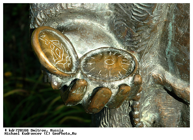 �������