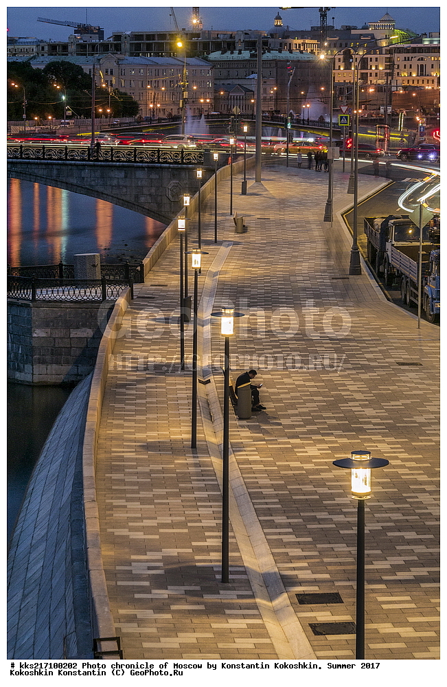Golutvino settlement, Moscow, Moscow river, Russia, Yakimanskaya embankment, cityscape, pedestrian area, people, the program My street, the reconstruction, tourism, trip, vacation, ������������ �������, ������, ������-����, ������, ���������� ����������, ��������� ������, �����, ���������� ����, ��������� ��� �����, ��������, ��������, �������������, ������