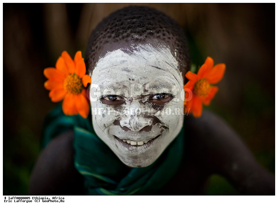 ���������, Abyssinie, ������, ����������� ������, Afrique de l Est, ��������� ������, �������, Ethiopie, ���, ��� ������, ������� ������ ���, ������� �� �� �����-��-� ���, ����, ���� ����, ����� ����, �����, ����� �����, ����� �������, Turgit, ���������, bonheur, �������, ����, �������, ������� �����������, ����, ������� ����������, ����������, decoratif, ���������, ������������, ������, �������, enfant, etre humain, exterieur, ����, ����, �����, garcon, �������� traditionnel, �������, ������ � �����, headshot, ��������������, ������������ ��������, ����������, jeunesse, ����������������, �������, �������, ����� �� ������, ���������, ��������, ornement, �� �������� �������, ��� ������� ��������, ����, �������, ��������, peuple ����, peuple �����, peuple nomade, couleur ����, �������, regardant � ������, ������, ��������, sourir, sourire, ����, ���� et epaules, ������������ ������, �������, tribu, tribu des ����, tribu des �����, vallee de l ���, ���� �� Turgit, ���� Turgit, �����, vue exterieure, ��������