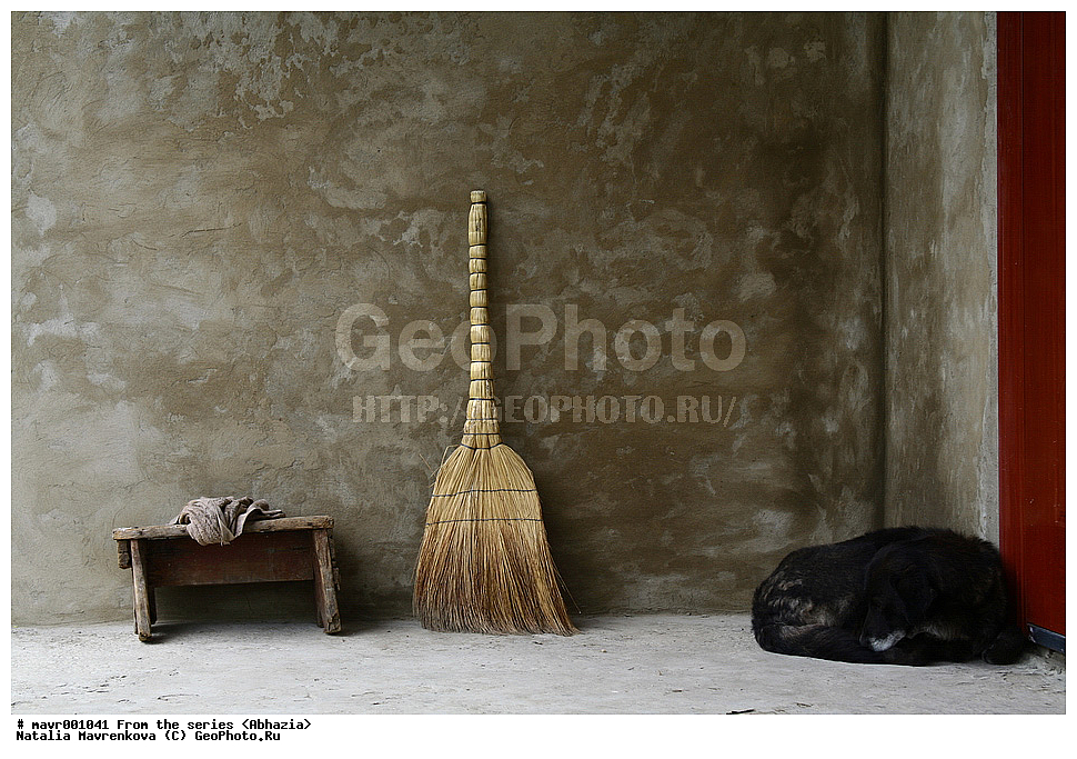 �������