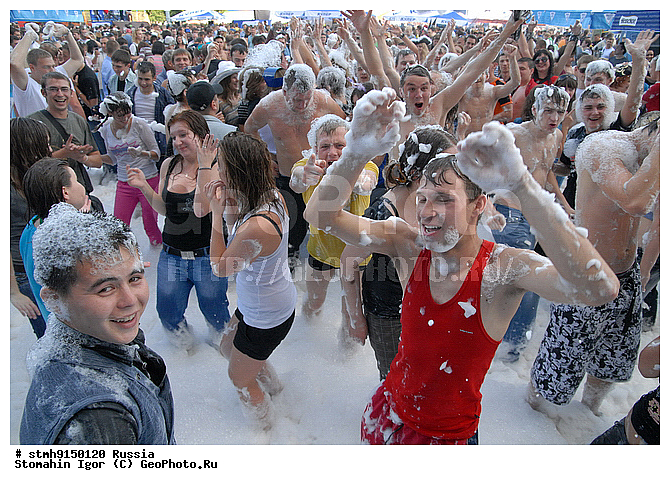 "Festival, beer, Luzhniki, Foam, disco, Addiction, ""Neva beer"""
