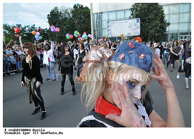 "���, ����������, ����������, ������, ��������, ��������, ����, ��������, ������, ������, ��������, ����-�����, �����, 300, �������, ���������, �����, �����, �����, ""�������"", (Thriller)."