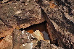 ������� Tad Leuk. ������������ ���� Phou Khao Khouay. ����