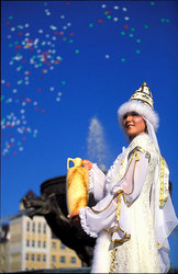 Opening of park of friendship of peoples. Actor in costumes of ancient tatar