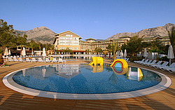 Vogue Hotel (������)