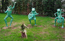 Vogue Hotel (������)