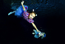 Underwater Art-portrait & Fashion collection