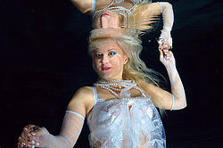 Underwater Art-portrait & Fashion collection