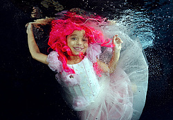 Underwater Art-portrait & Fashion collection