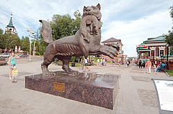 �������