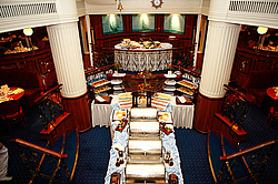 ������������ �������� ������� Royal Clipper. ��������� �������